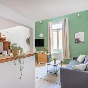 Duplex Lumineux Centre , Aix-en-Provence France